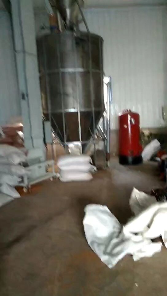 陜西府谷縣種子烘干作業現場
